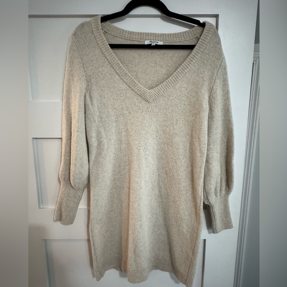 Madewell Women's Beige V-Neck Sweater
